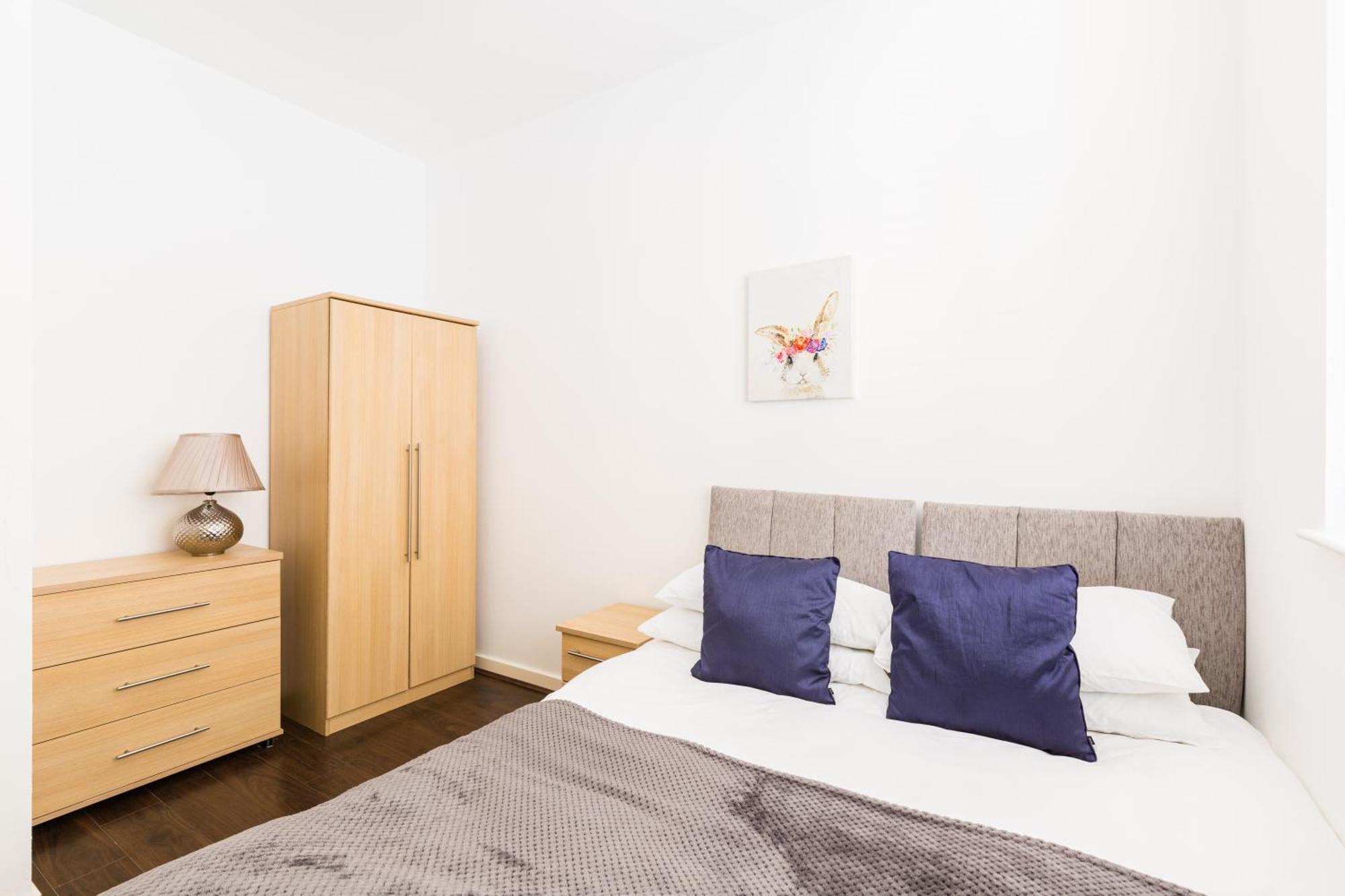 24-7 Secured City Centre Apartments With Free Underground Parking And Wifi Бирмингем Экстерьер фото